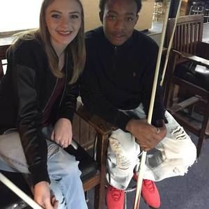 Meet your Posher, Dee